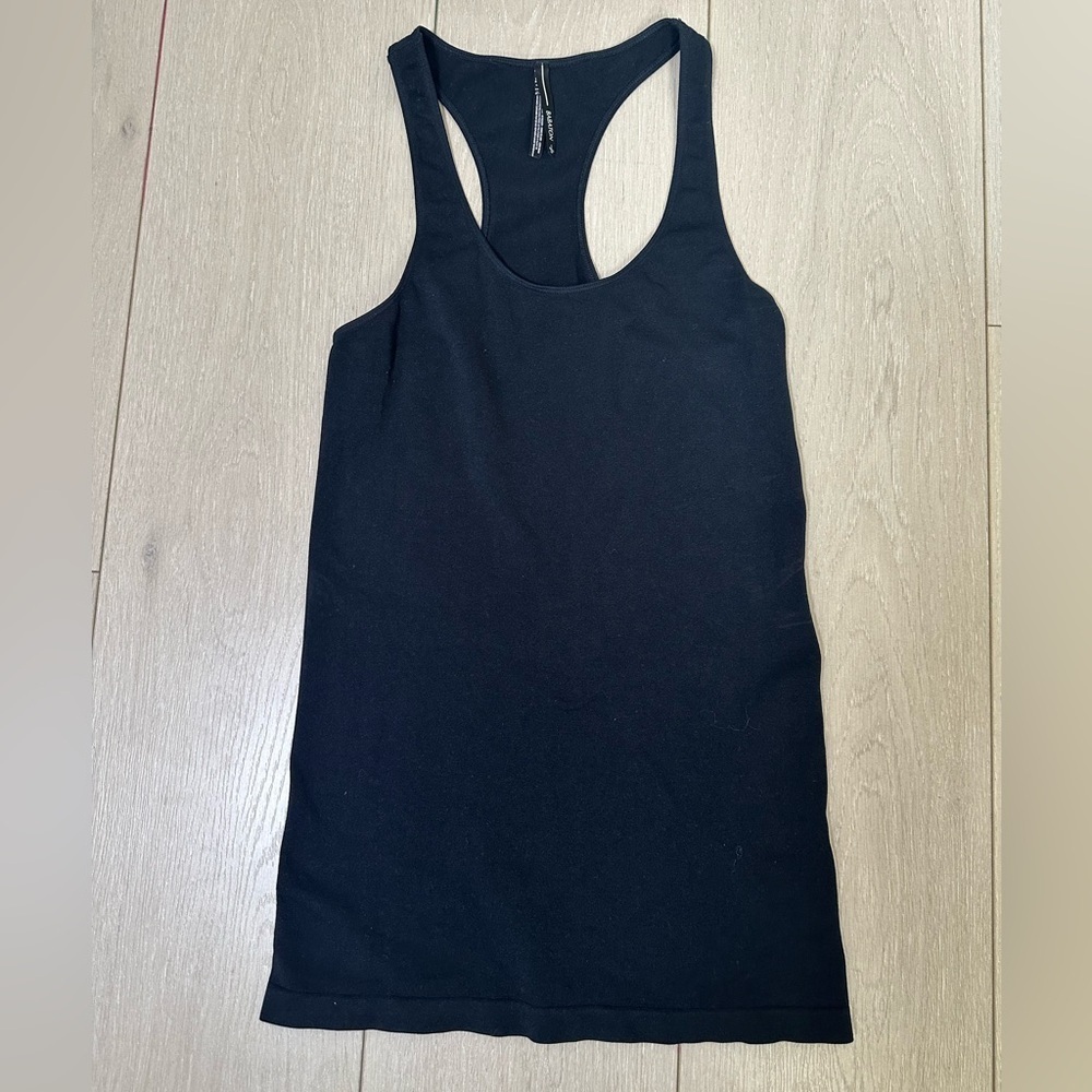 Babaton Black Fitted Backless Tank Top‎